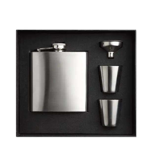 Hip Flask Gift Set by Glassware UK