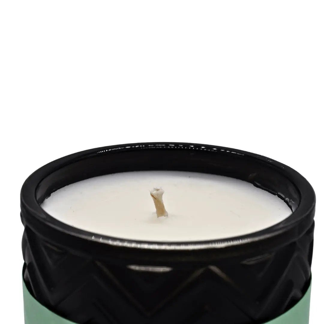 Luxury Scented Candle - Cucumber, Ginger & Mint Luxury Aromatherapy by Wolf & Wilde