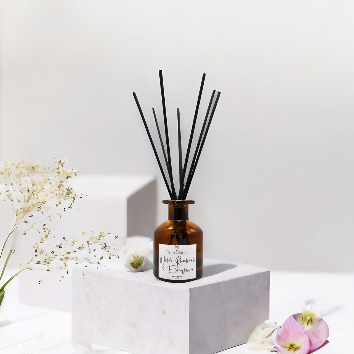 120ml Long Lasting Reed Diffuser - Wilde Rhubarb & Elderflower
