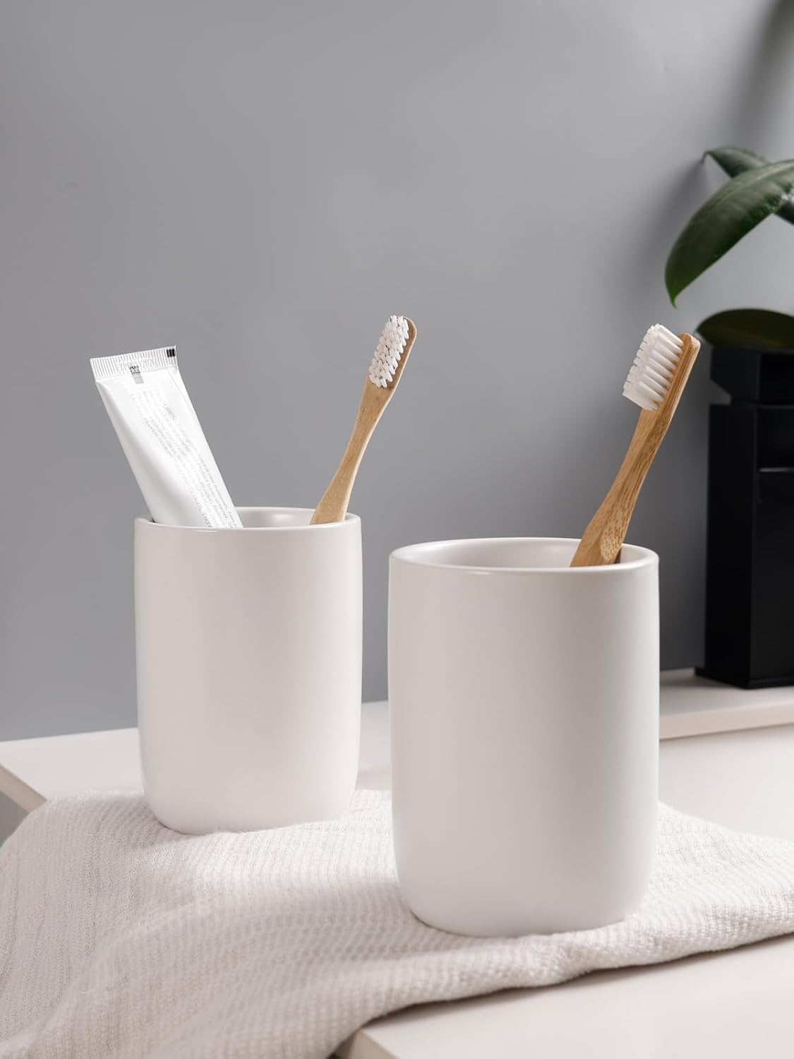 Bosilunlife Soap Dispenser and Toothbrush Holder Set - 2 Piece Set