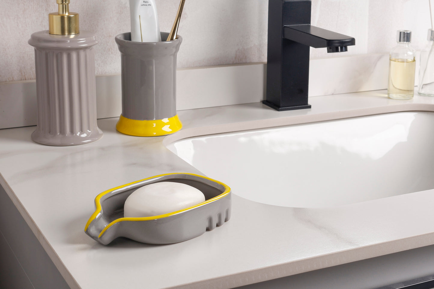 Bosilunlife Grey & Yellow Timeless Elegance Soap Dish